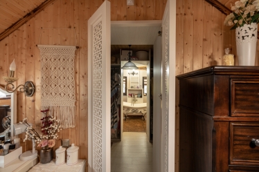 Adora Studio #1615509