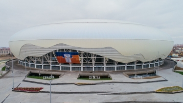 Laurentiu Nica #1615998