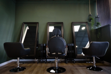 Nelutu Rosu #1620803