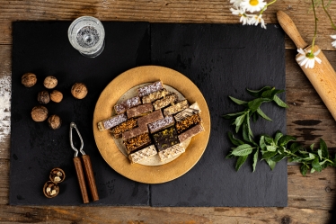 Doralin Tunas Photographer #1631788