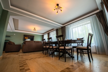 Vlad Pahontu #1632401