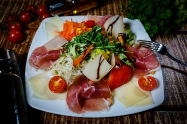 Nelutu Rosu #1745398