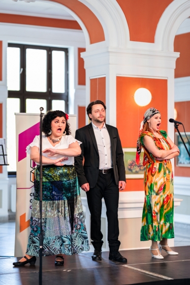 Mugurel Olteanu #1750116