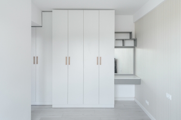 Mugurel Olteanu #1901713