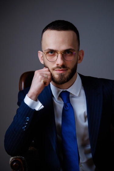 Paul Padurariu #1977411