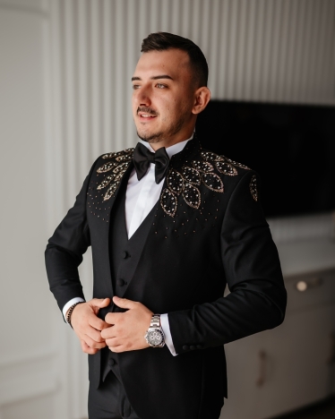 Fotografie realizată de Razvan Balus - ZVAN Weddings - #2052079