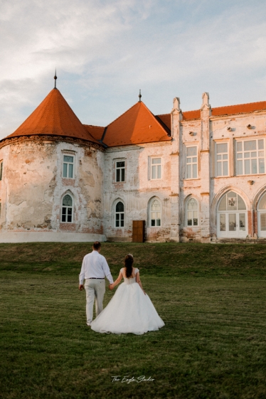 Studio The Eagle #2058085