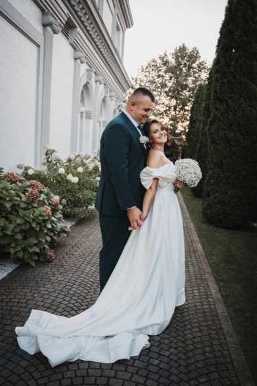 Andreea Mos #2075991