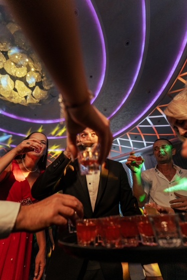 MANDERSEIT PICTURES #2083191